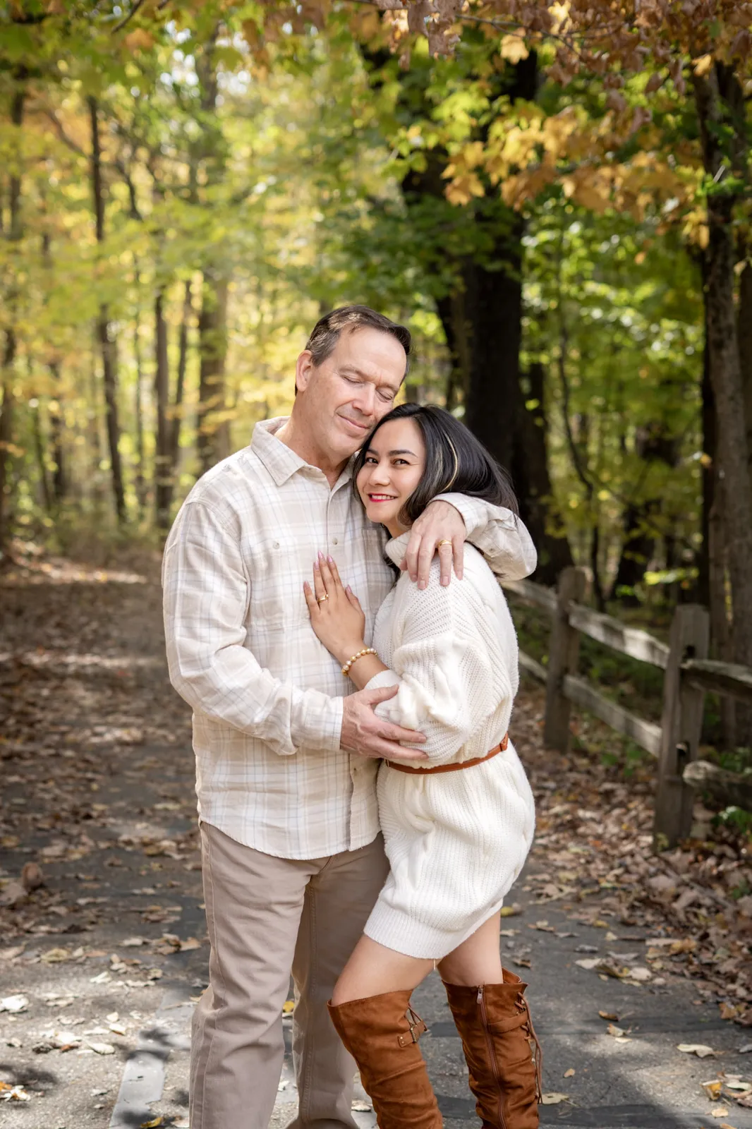 Belle Fall Pictorials close couple embrace during fall portrait session