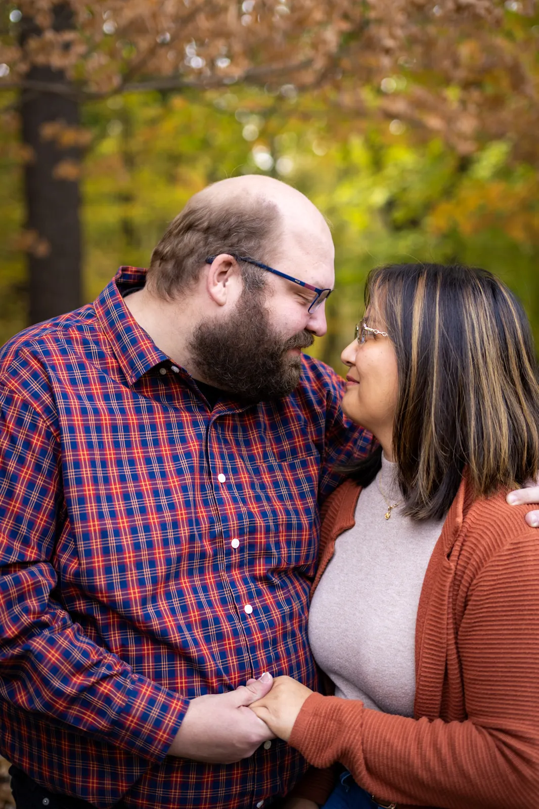 Grace Fall Pictorials close couple portrait