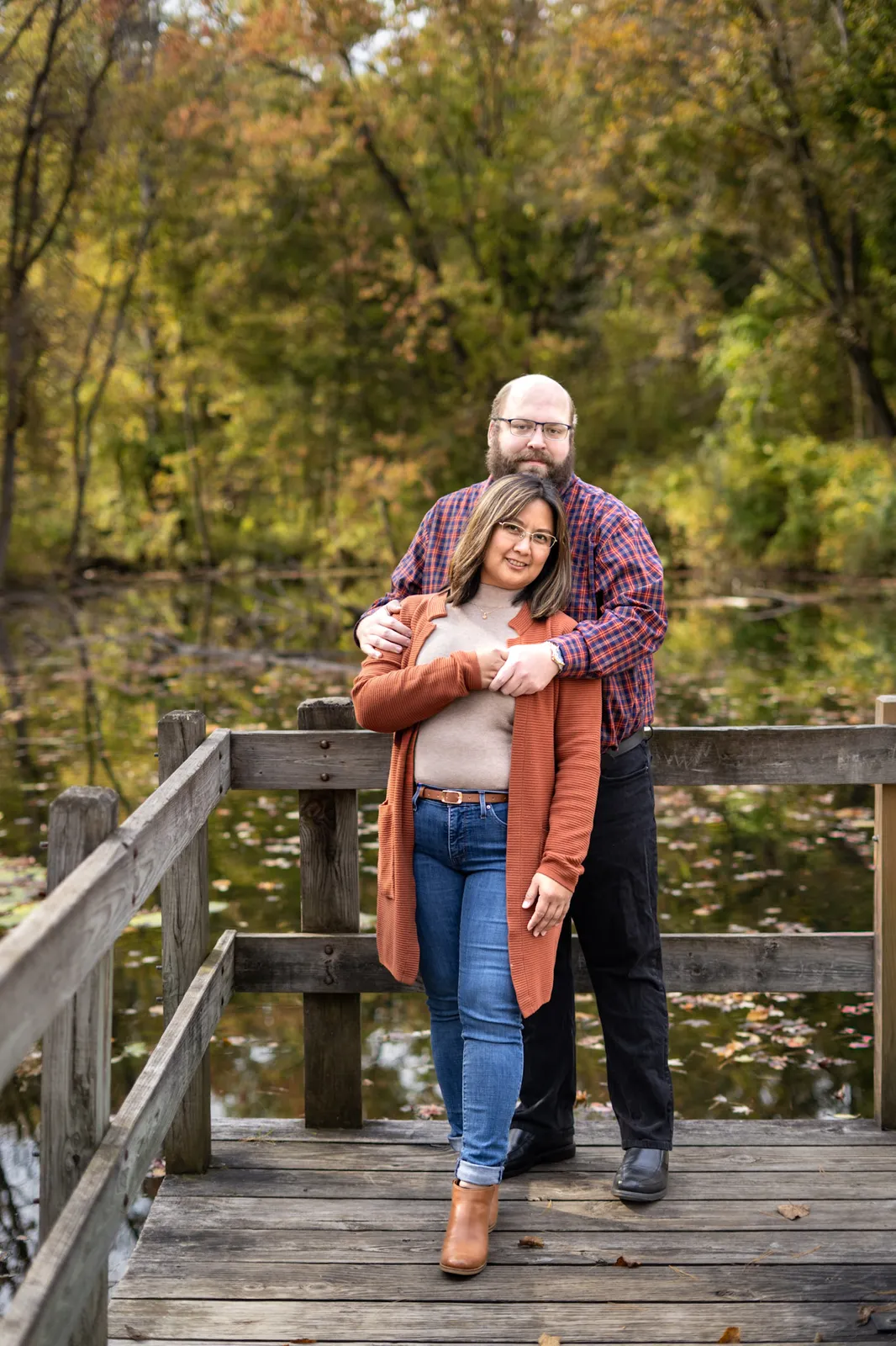 Grace Fall Pictorials couple portrait on dock near water