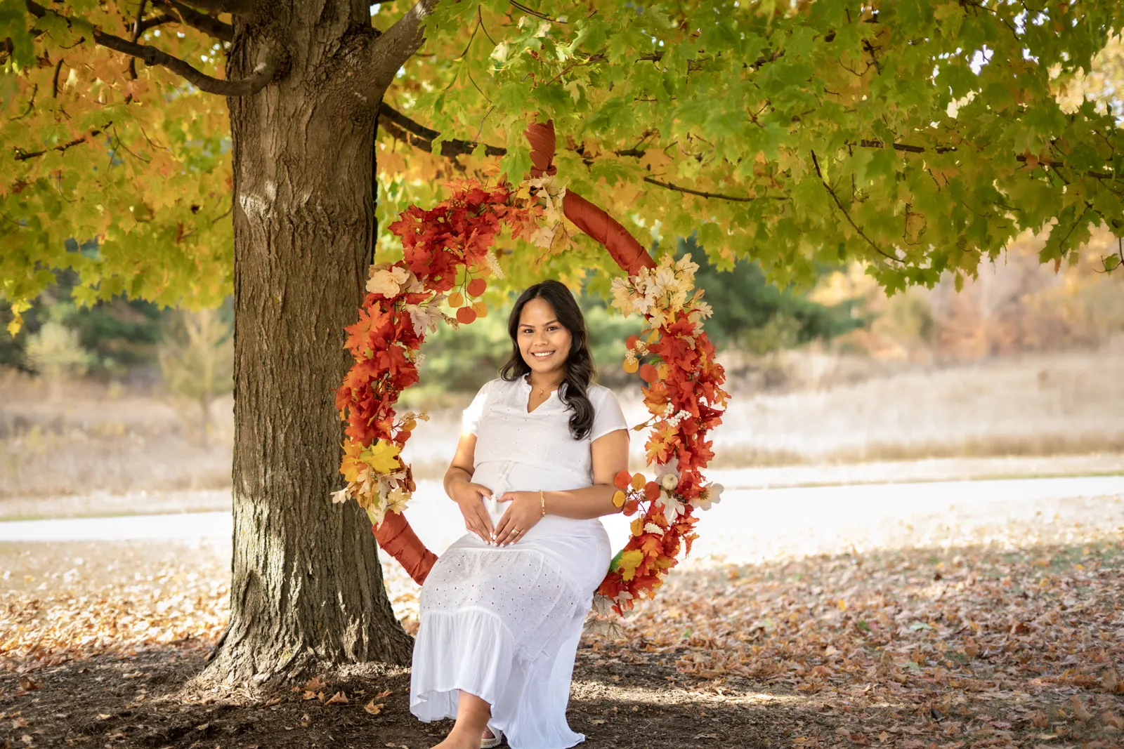 Marianne Fall Pictorials expecting parents maternity portrait